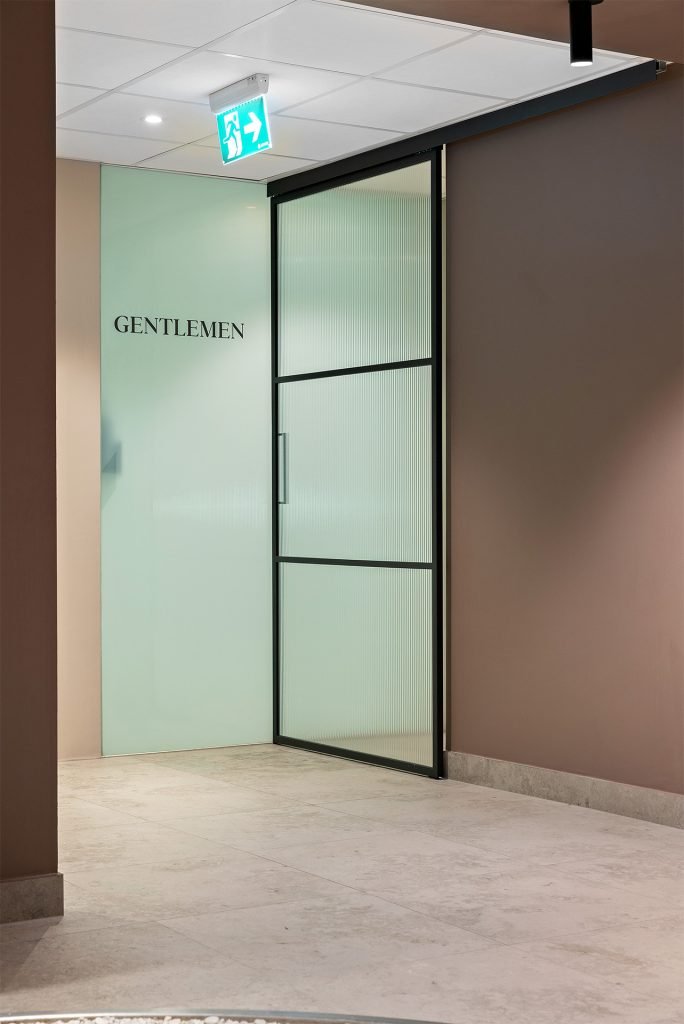 skyvedør til garderobe