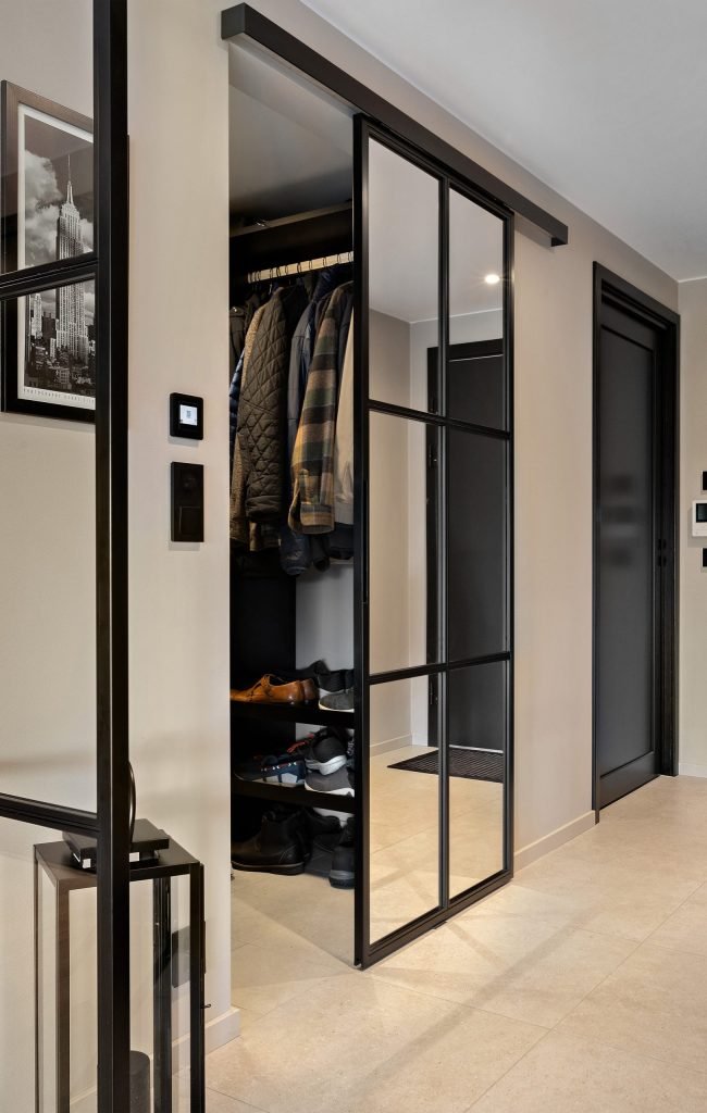 skyvedør til garderobe